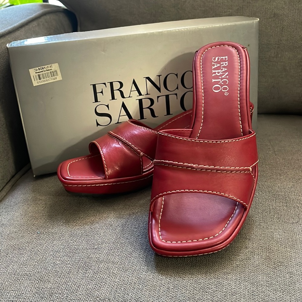 Red leather Franco Sarto Opaco Calf sandals.
